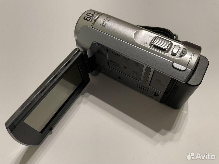 Видеокамера sony dcr-sx60