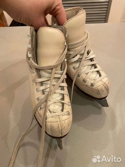 Коньки фигурные детские wifa 27 размер