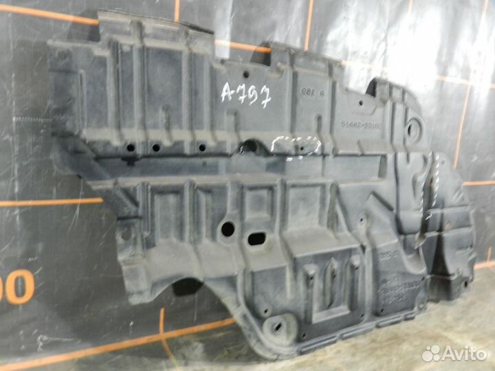 Защита(пыльник) двигателя - Toyota Camry V50