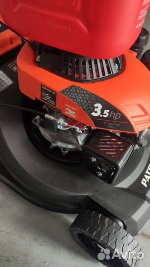 Новая бензиновая газонокосилка Patriot PT40