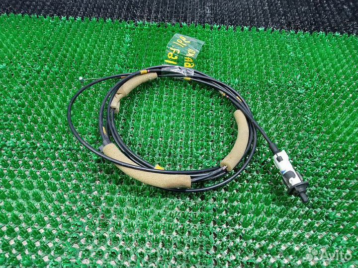 Тросик лючка топливного бака Toyota Fortuner