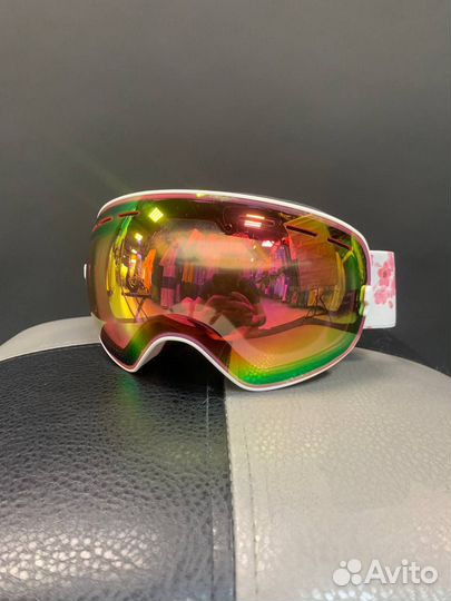 Очки горнолыжные