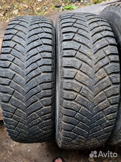 Michelin X-Ice North 4 215/60 R17 100T
