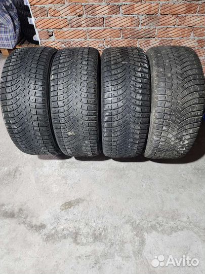 Michelin Latitude X-Ice North 2 + 285/60 R18