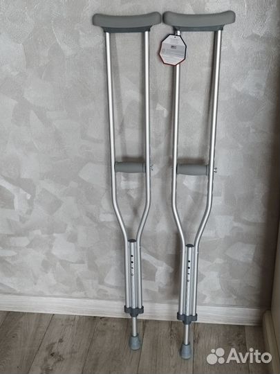 Костыли подмышечные