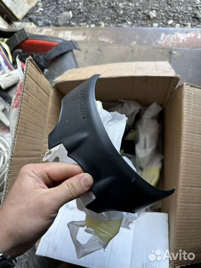 Обтекатель и пластик Ducati monster 1100/796/696