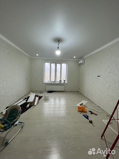 Поклейка обоев