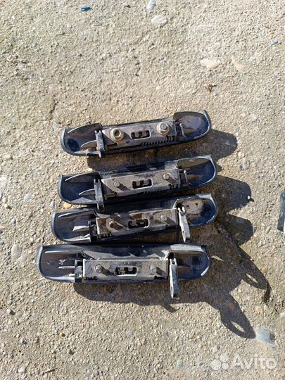 Ручка двери наружняя митсубиси кольт