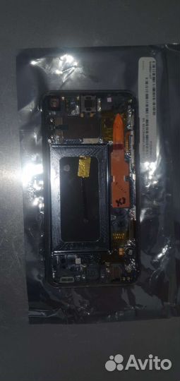 Экран на samsung galaxy s10e