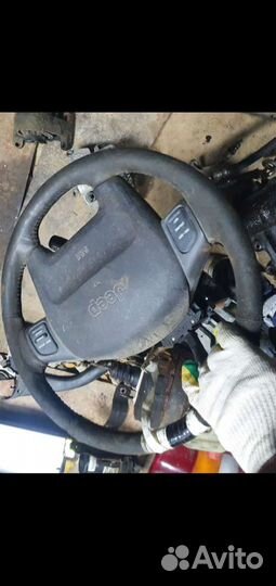 Подушка безопасности руля и в торпеде на гранд чер