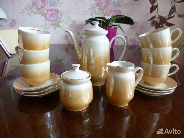 Кофейный сервиз. Фарфор. Болгария