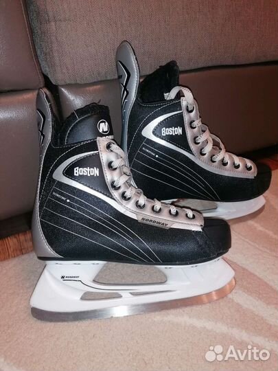 Коньки хоккейные 38 размер