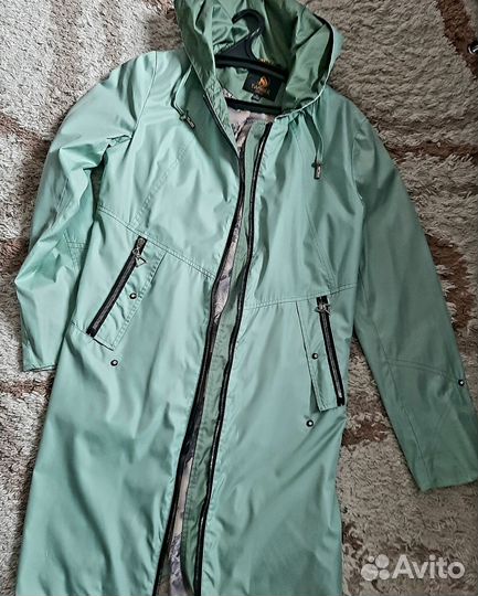 Плащ женский