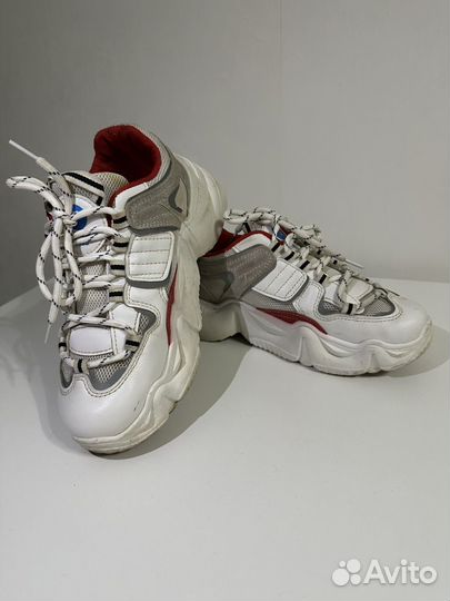 Кроссовки женские 36-36,5 размер