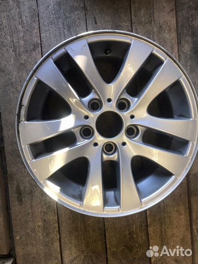 Диск легкосплавный BMW 3-Series E90 R16