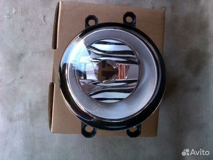 Противотуманная Птф фара правая Тойота Рав 4 05-13