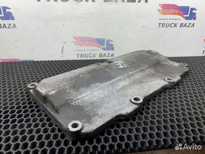 Крышка блока цилиндров