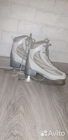 Коньки фигурные