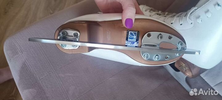 Фигурные коньки risport antares 210