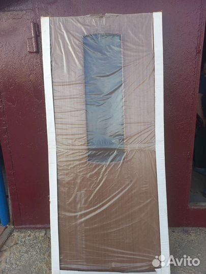 Двери межкомнатные деревянные новые