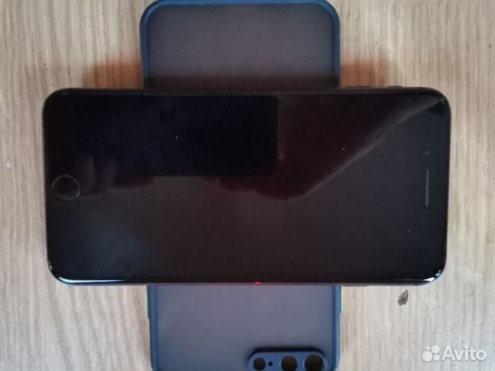 iPhone 8 Plus, 128 ГБ