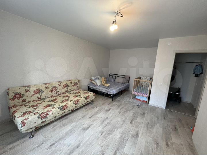 1-к. квартира, 40 м², 1/16 эт.