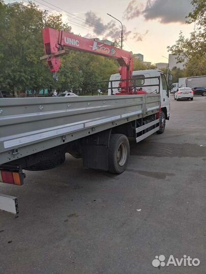 Isuzu NQR75 с КМУ, 2010