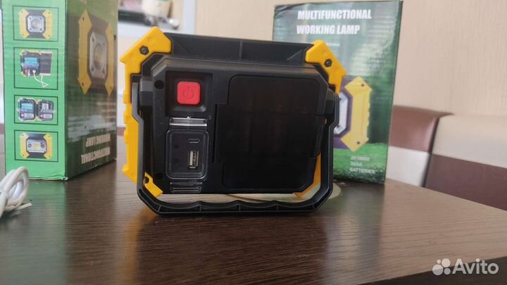 Фонарь прожектор