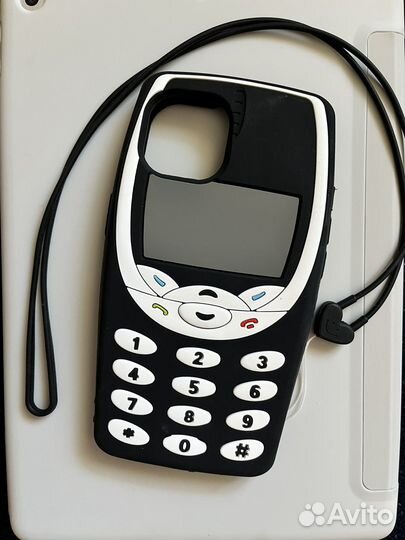 Чехол на iPhone 13