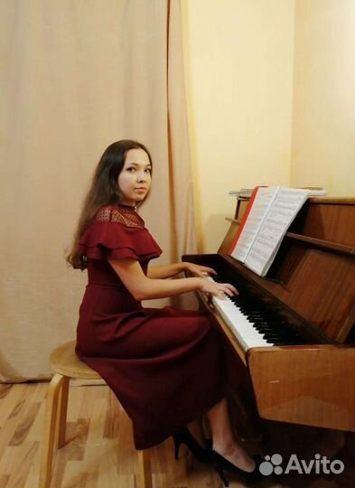 Уроки фортепиано, гитары, вокала, сольфеджио