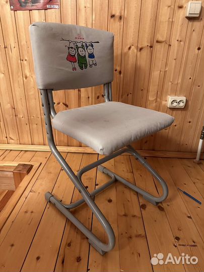 Детский стол и стул для школьника