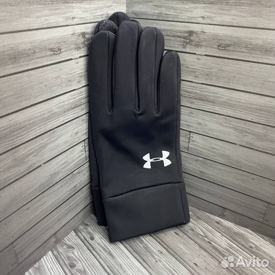Перчатки Under Armour новые