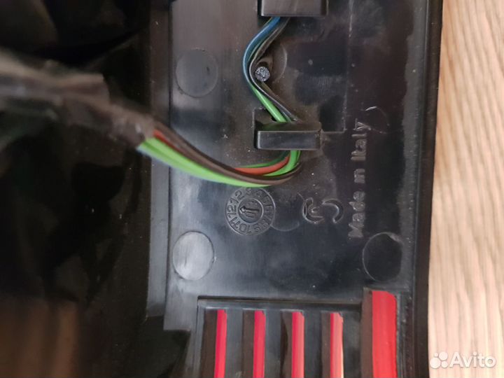 Mitsubishi Pajero Pinin фонарь