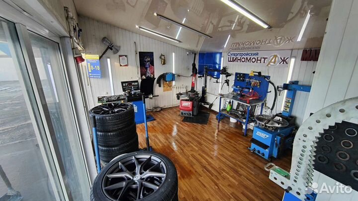 Мастер шиномонтажа