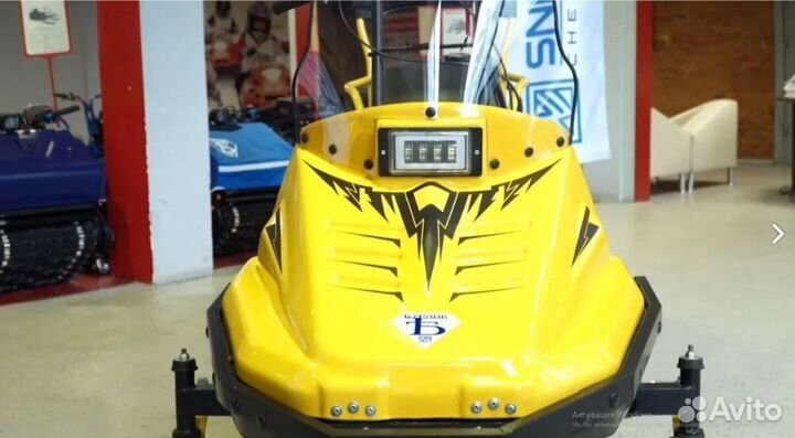 Мотобуксировщик Бурлак Егерь sport-L 20 лс витринн