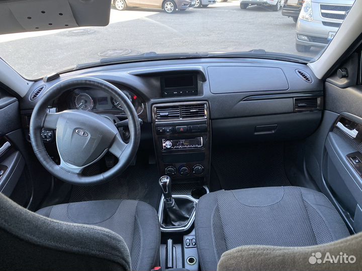 LADA Priora 1.6 МТ, 2014, 180 000 км