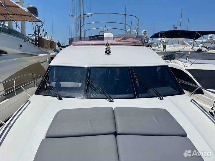 Моторная яхта Princess 60 2017 г.в