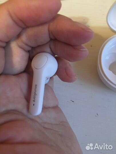 Беспроводные наушники новые