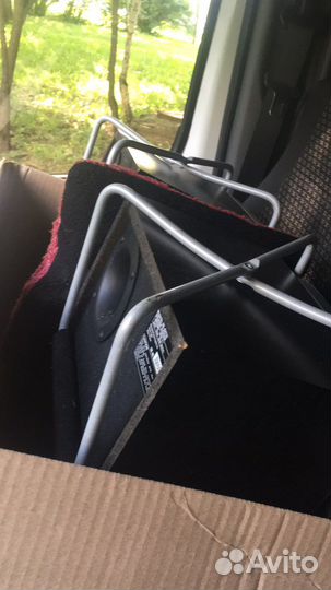 Подставки под колонки