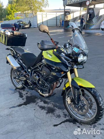 Triumph tiger 800