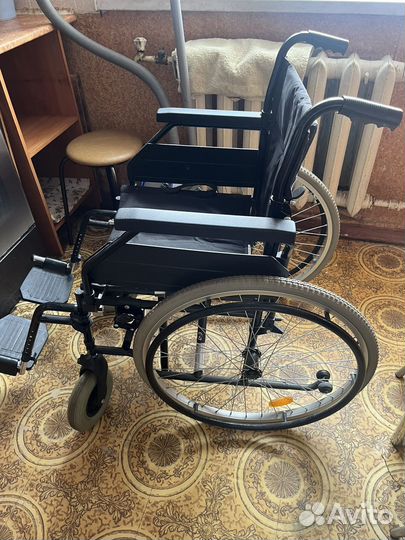 Коляска инвалидная