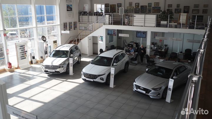 Сотрудник ресепшен