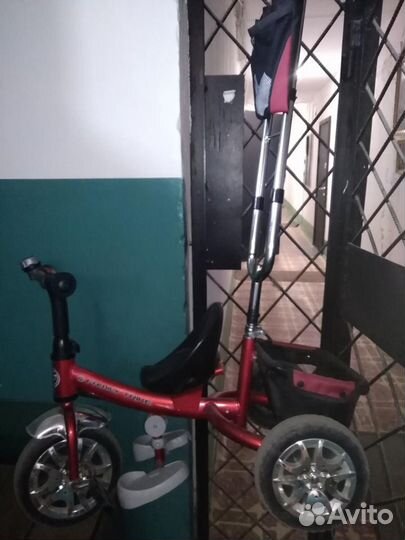 Детский трехколесный велосипед