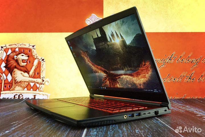 Мощный ноутбук для игр MSI