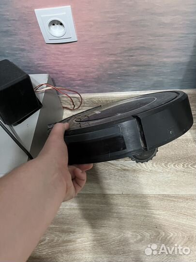 Робот пылесос kitfort