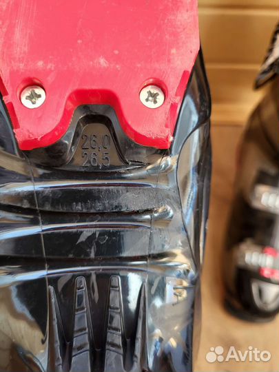 Горнолыжные ботинки atomic разм. 26.0- 26.5