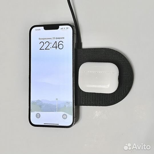 Беспроводное зарядное устройство Native Union