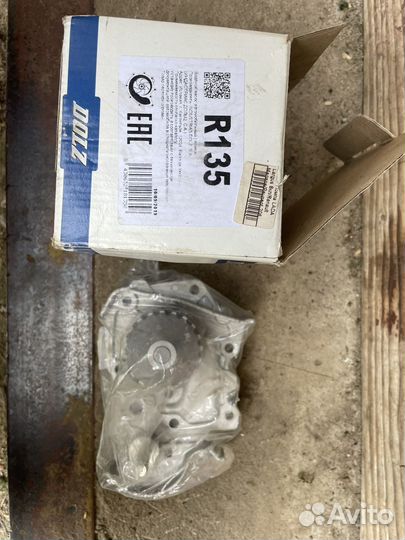 Водяной насос logan