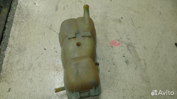 Бачок расширительный Opel Omega B II X20SE