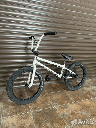 Велосипед трюковый bmx eastern